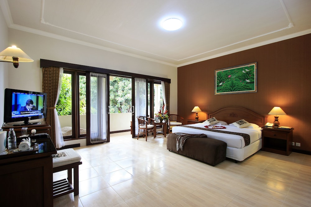 The Taman Ayu 15/50
