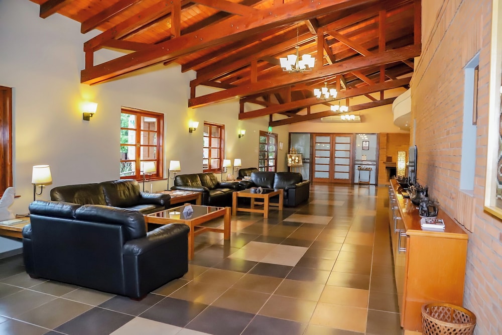 Papillon Hotel 27/50