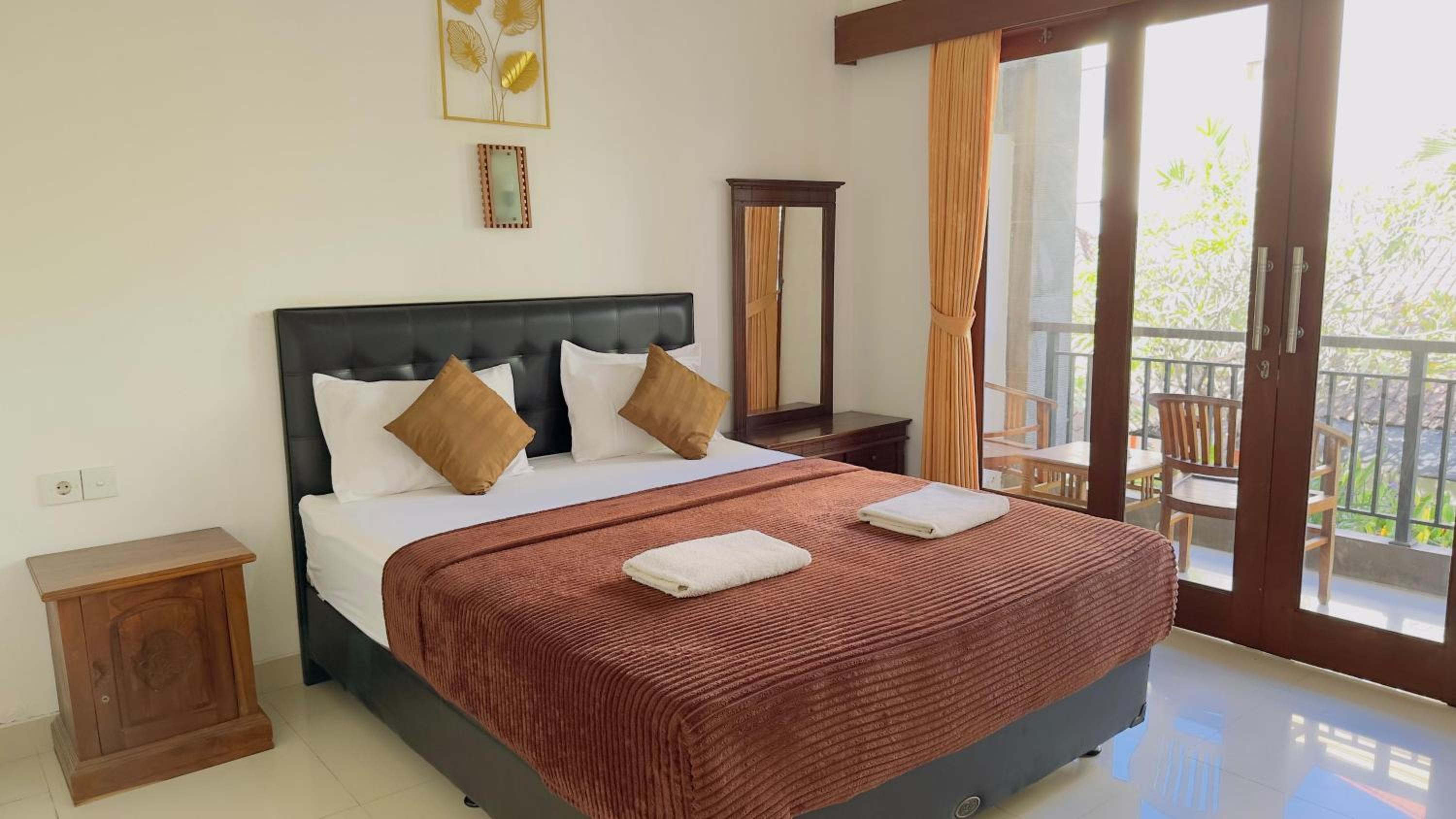 Water, Standard, Double Bed