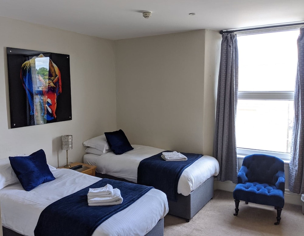 Royal Station Hotel 6/50