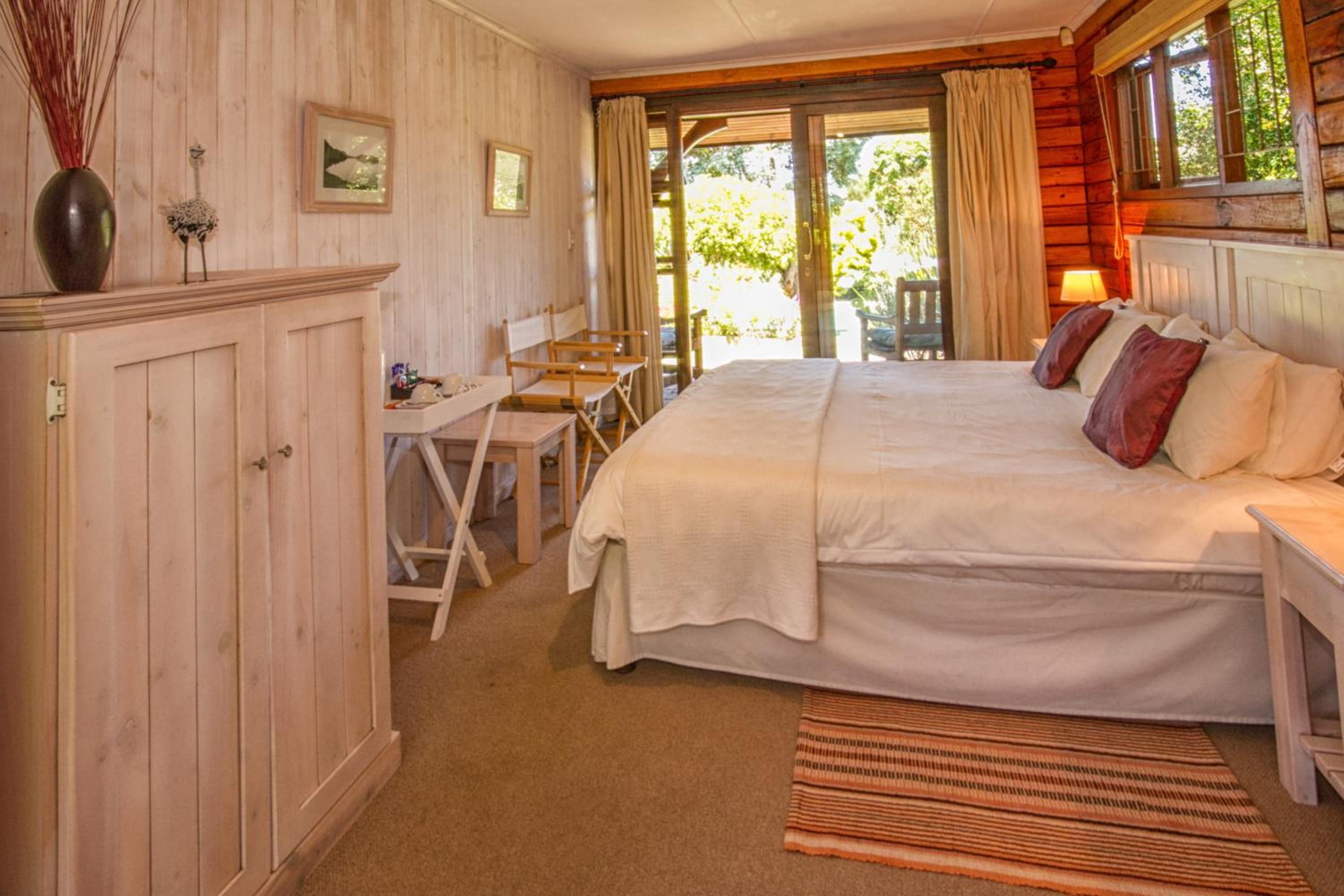 Piesang Valley Lodge 12/31