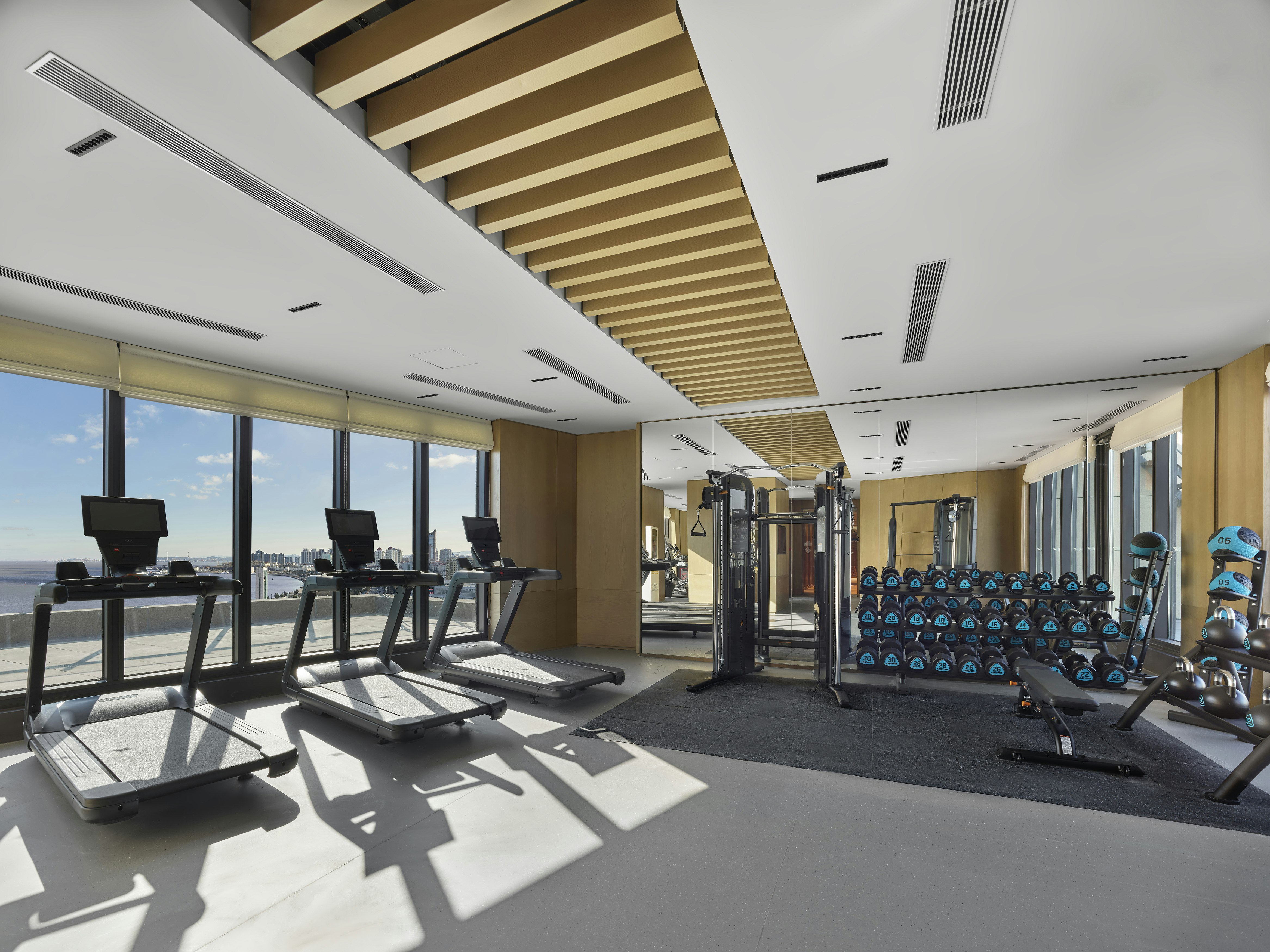 DoubleTree by Hilton Weihai, China 3/5