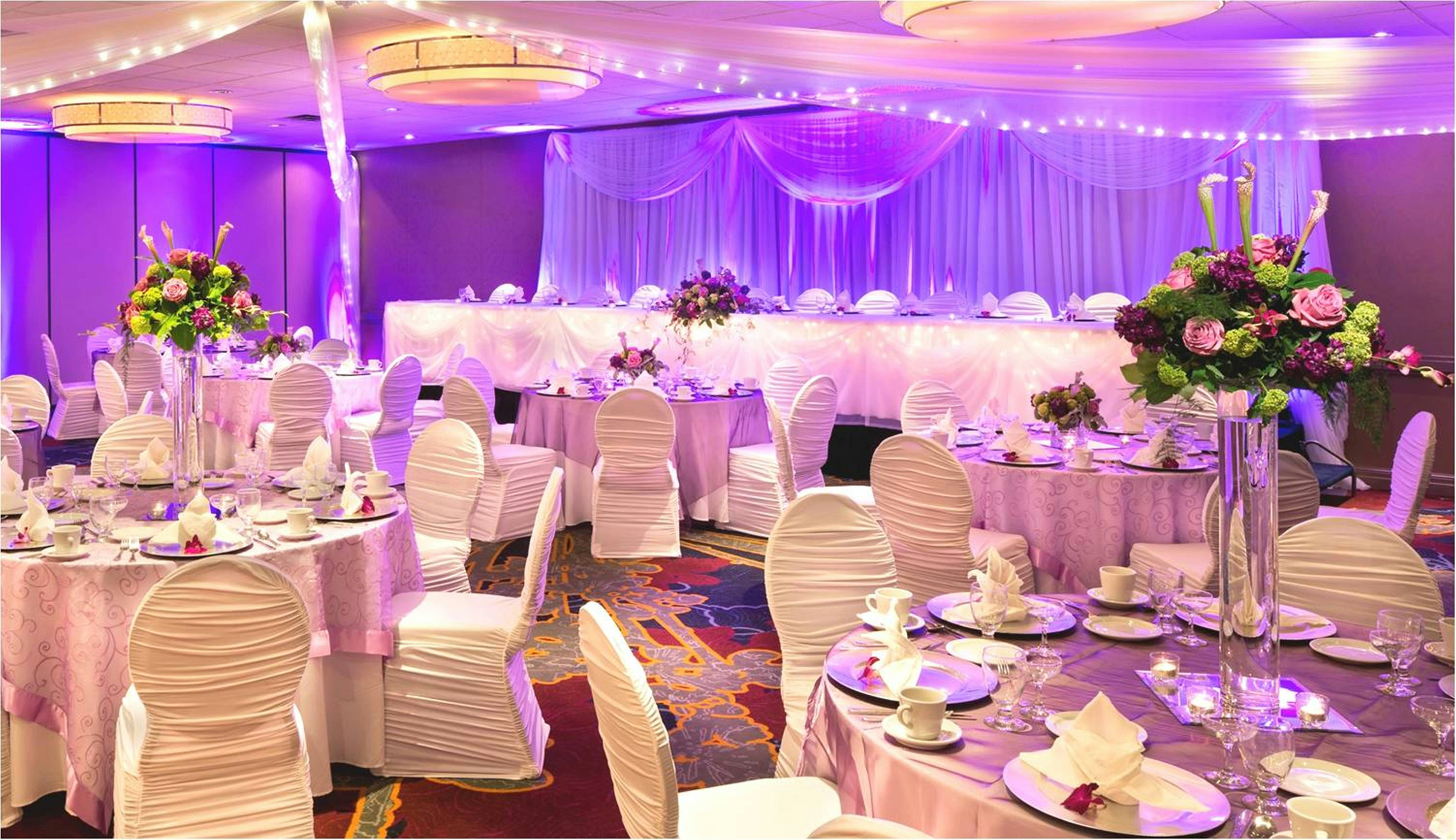 Doubletree By Hilton Roseville Minneapolis 22/40