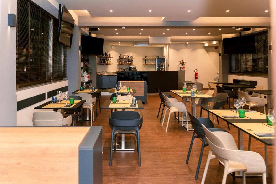 Cardano Hotel Malpensa 51/58