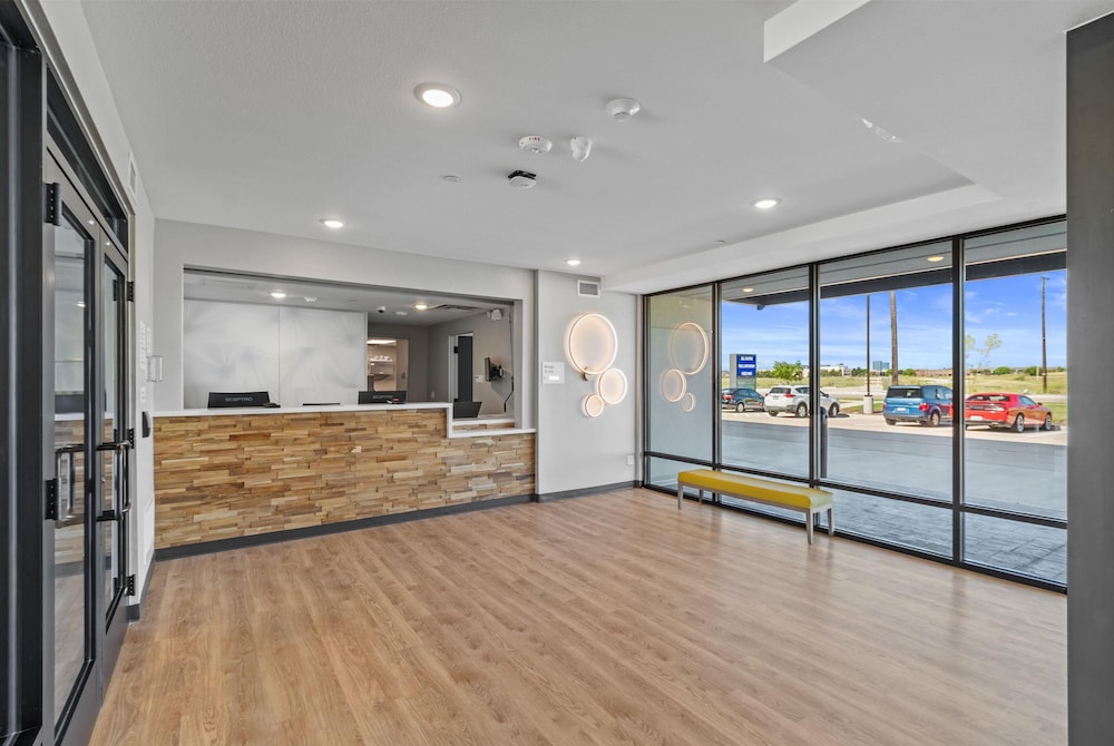 ECHO Suites Extended Stay by Wyndham Houston Katy West 4/31
