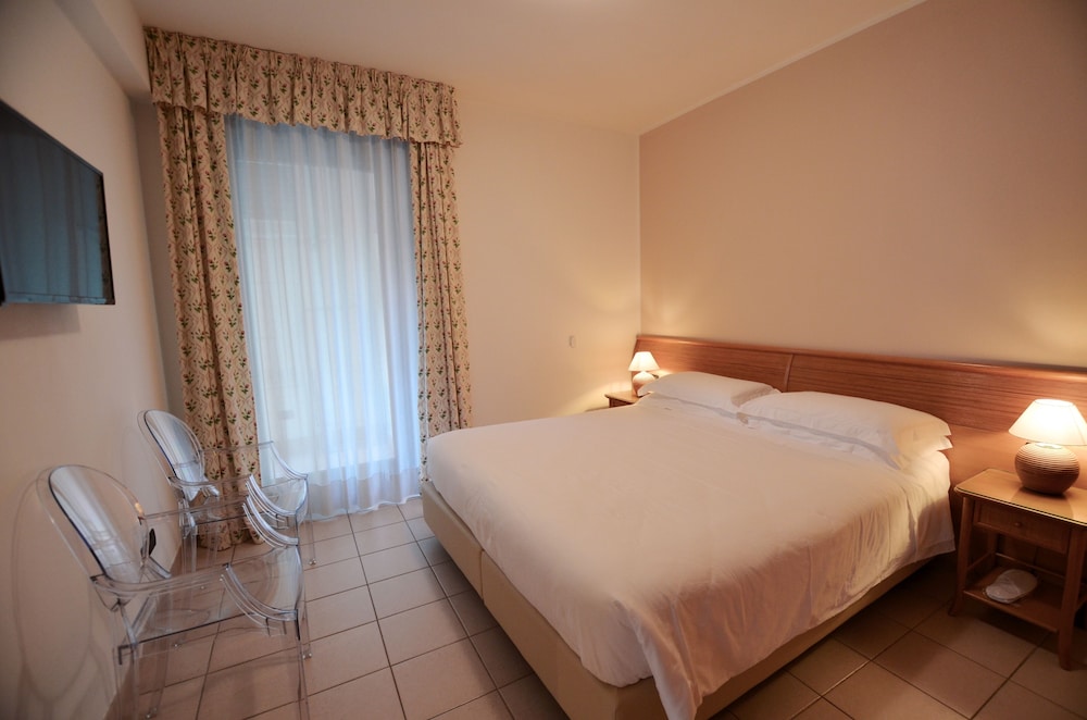 Residence Alle Palme 12/50