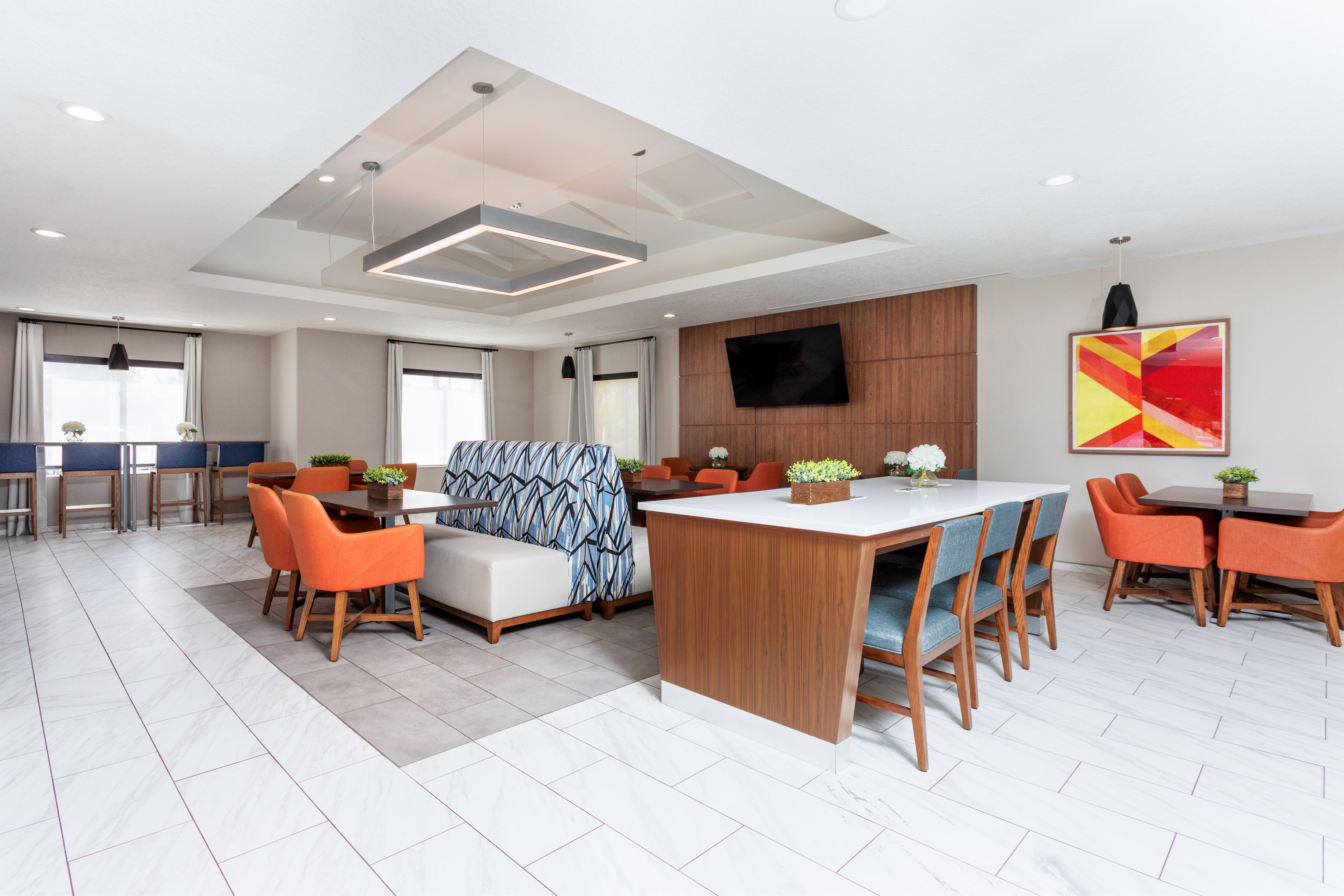 Holiday Inn Express & Suites Ormond Beach - North Daytona 20/30