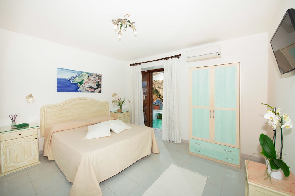 Pensione Casa Guadagno 8/46