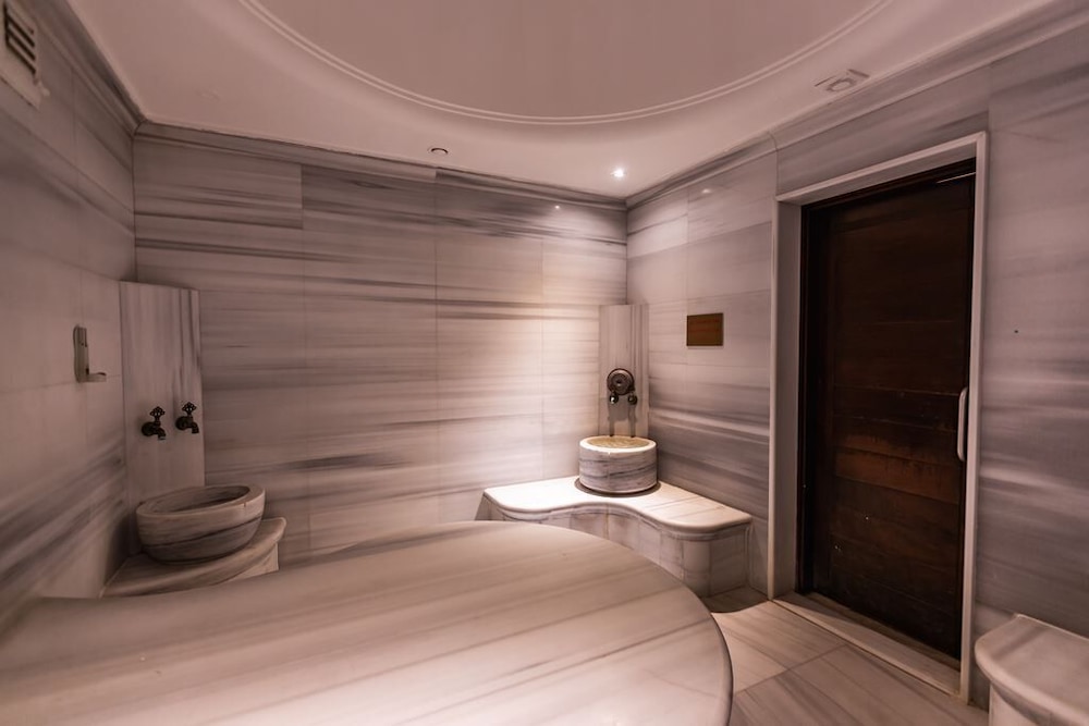 Celik Palas Convention Center And Thermal Spa 23/50