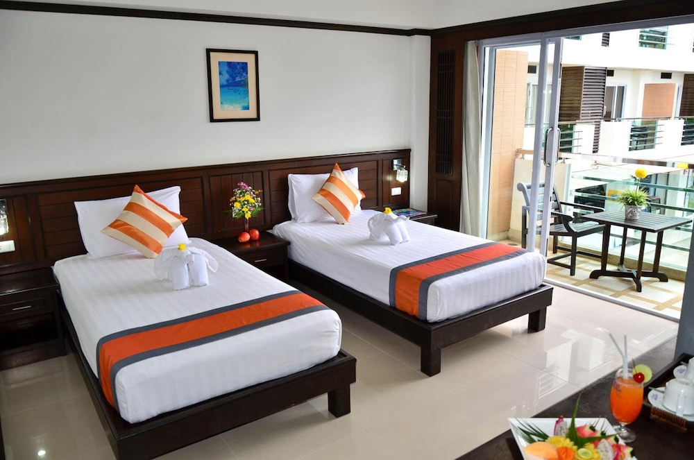 First Residence Hotel 29/48