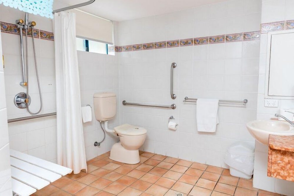 2 Bedrooms, Executive, Queen and Twin Beds, Water Front, Accessible، LA PROMENADE 6/6