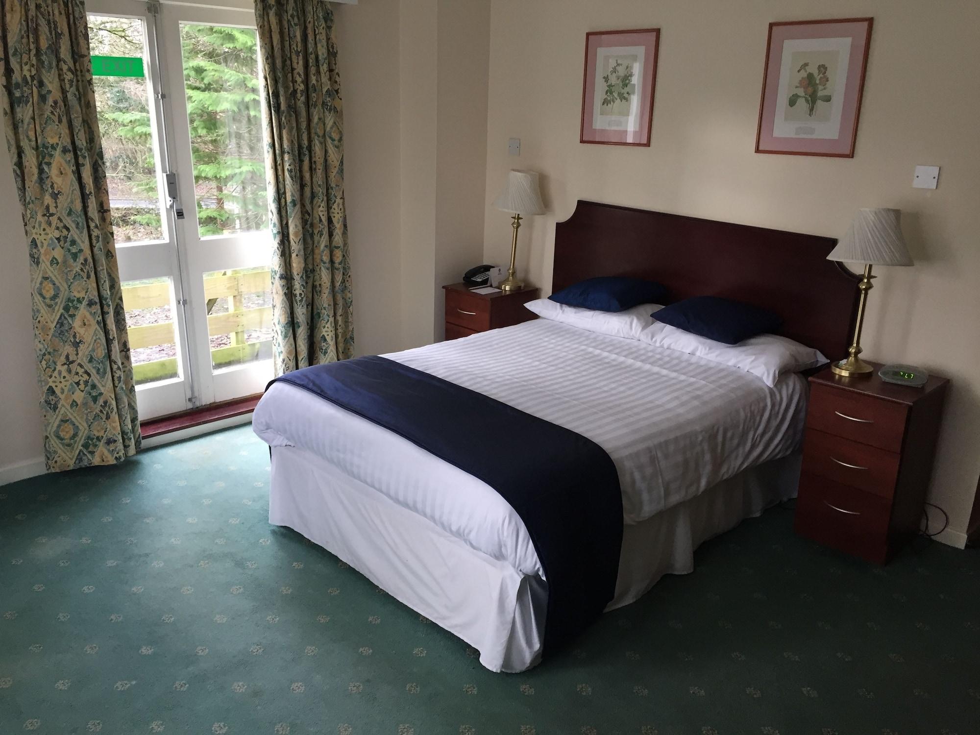 Family, Multiple Beds
