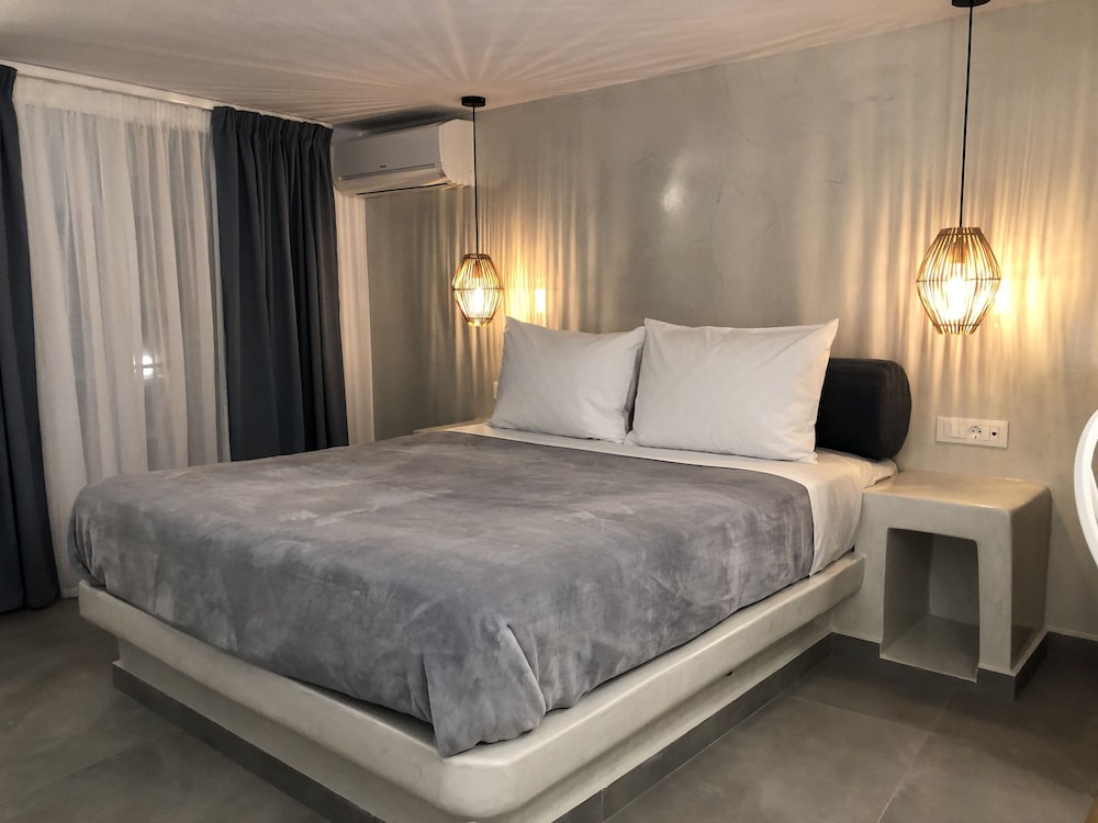 Galatia Villas 13/66