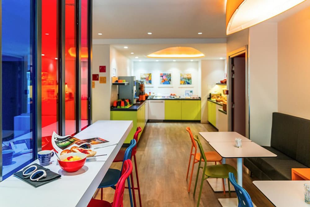 Ibis Styles Paris La Defense Courbevoie 51/62