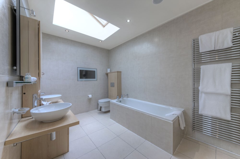 Garden Suite, King Bed