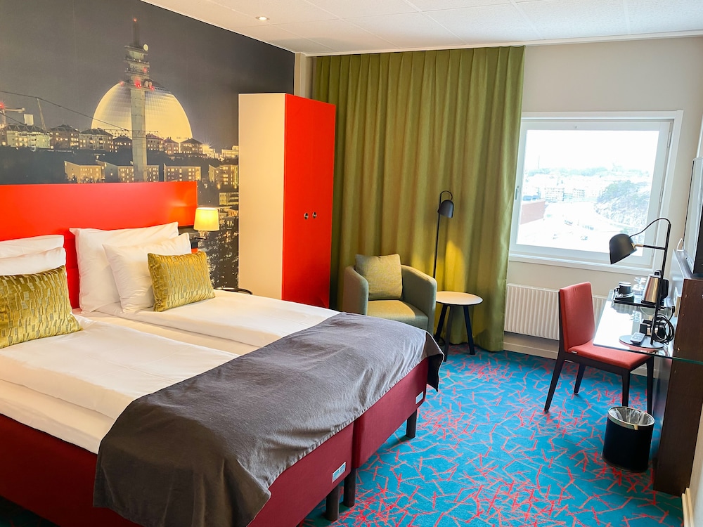 CLASSIC, TWIN BEDS