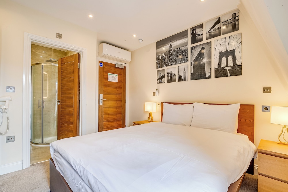 London Star Hotel 29/67