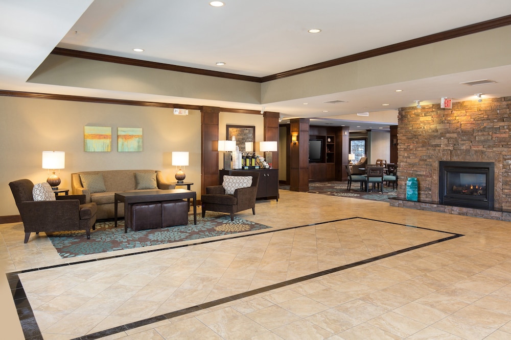 Staybridge Suites Toledo - Maumee 9/72