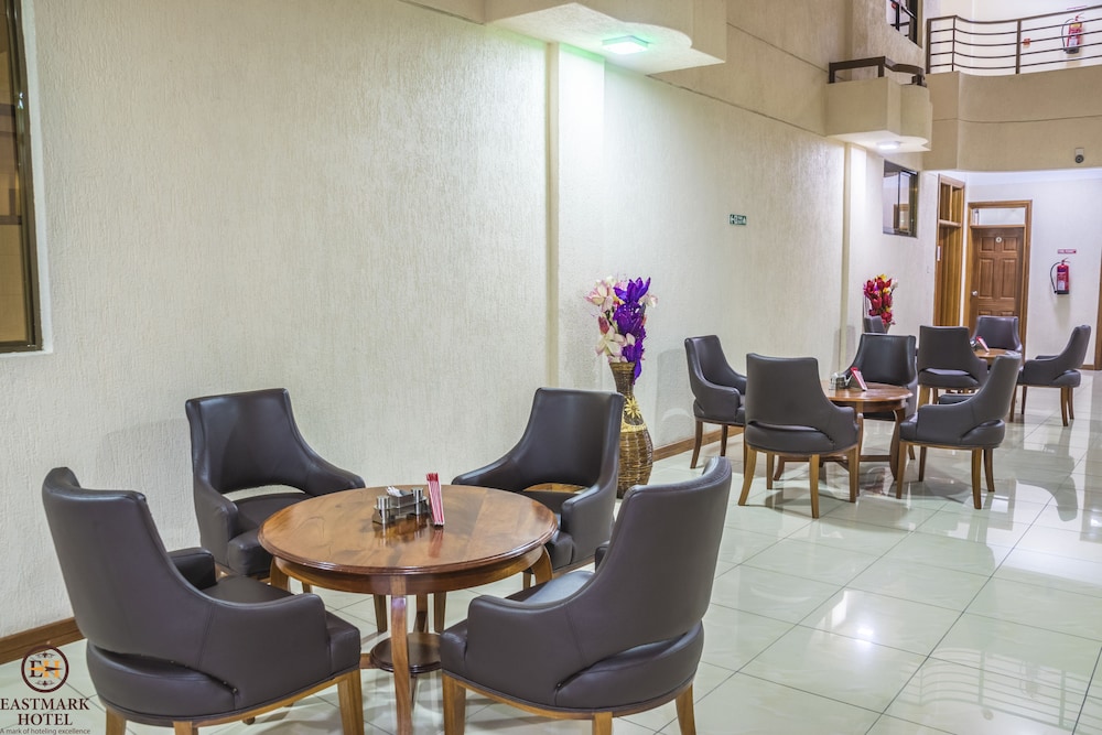 Eastmark Hotel 33/46