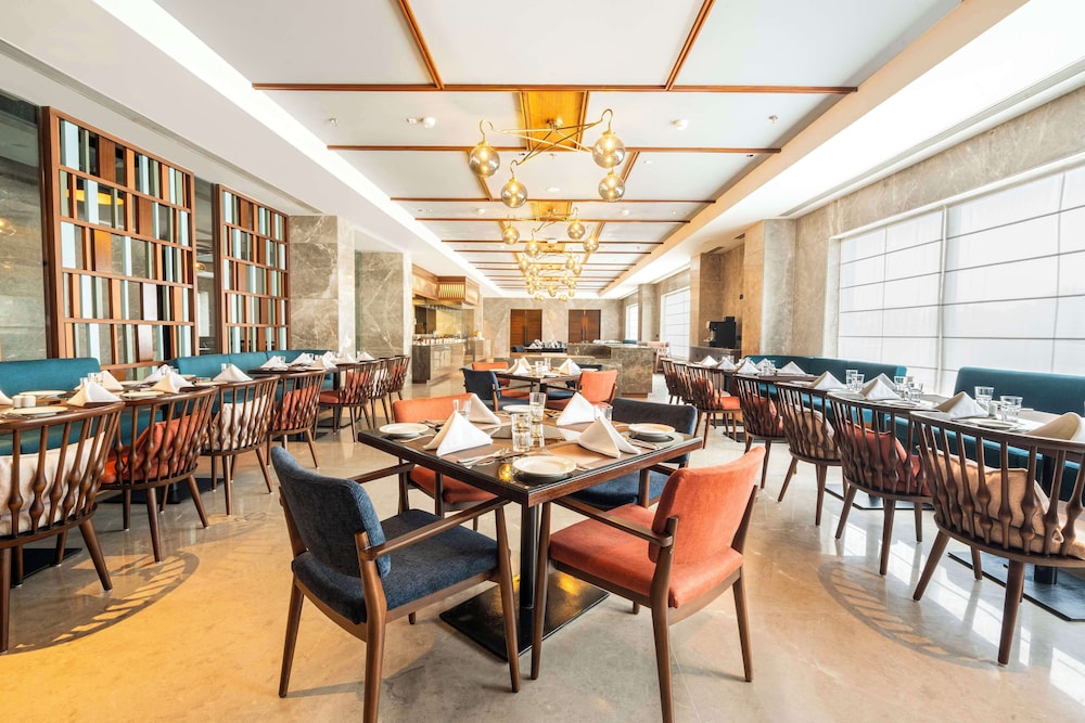 Radisson Hotel Vrindavan 34/50