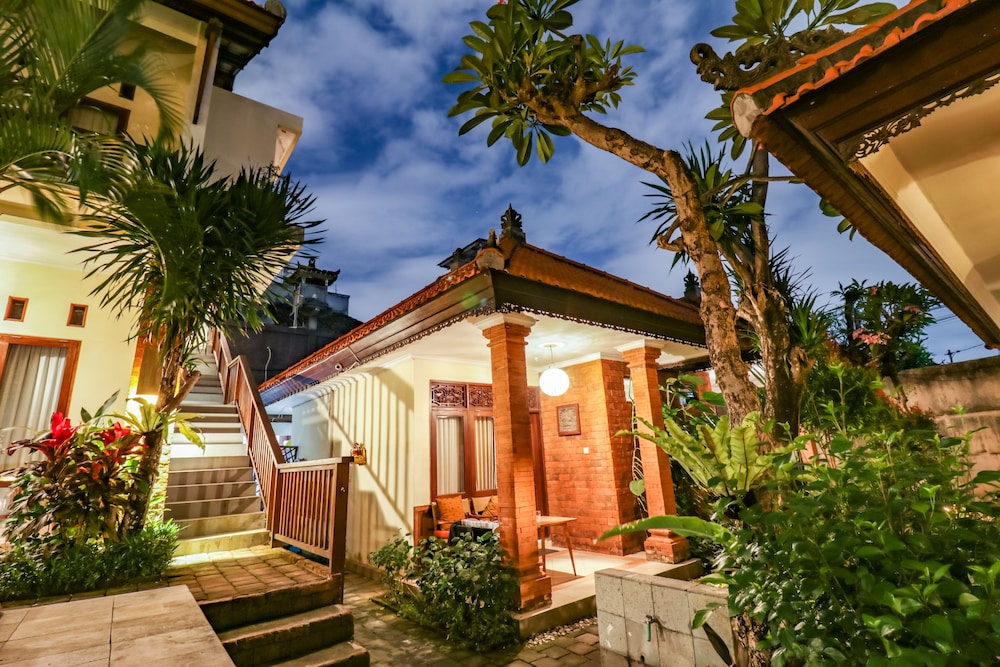 Mina Pelasa Hotel and Resto 11/61
