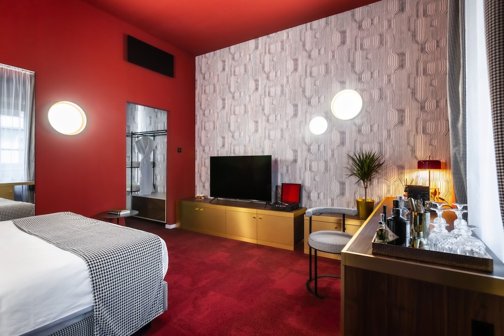 Design, Queen Bed، Stories Boutique Hotel 3/3