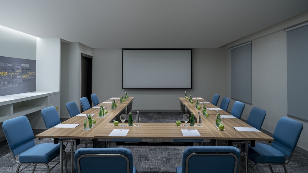 فندق إيبيس جدة طريق الملك(Ibis Jeddah Malik Road) 63/70
