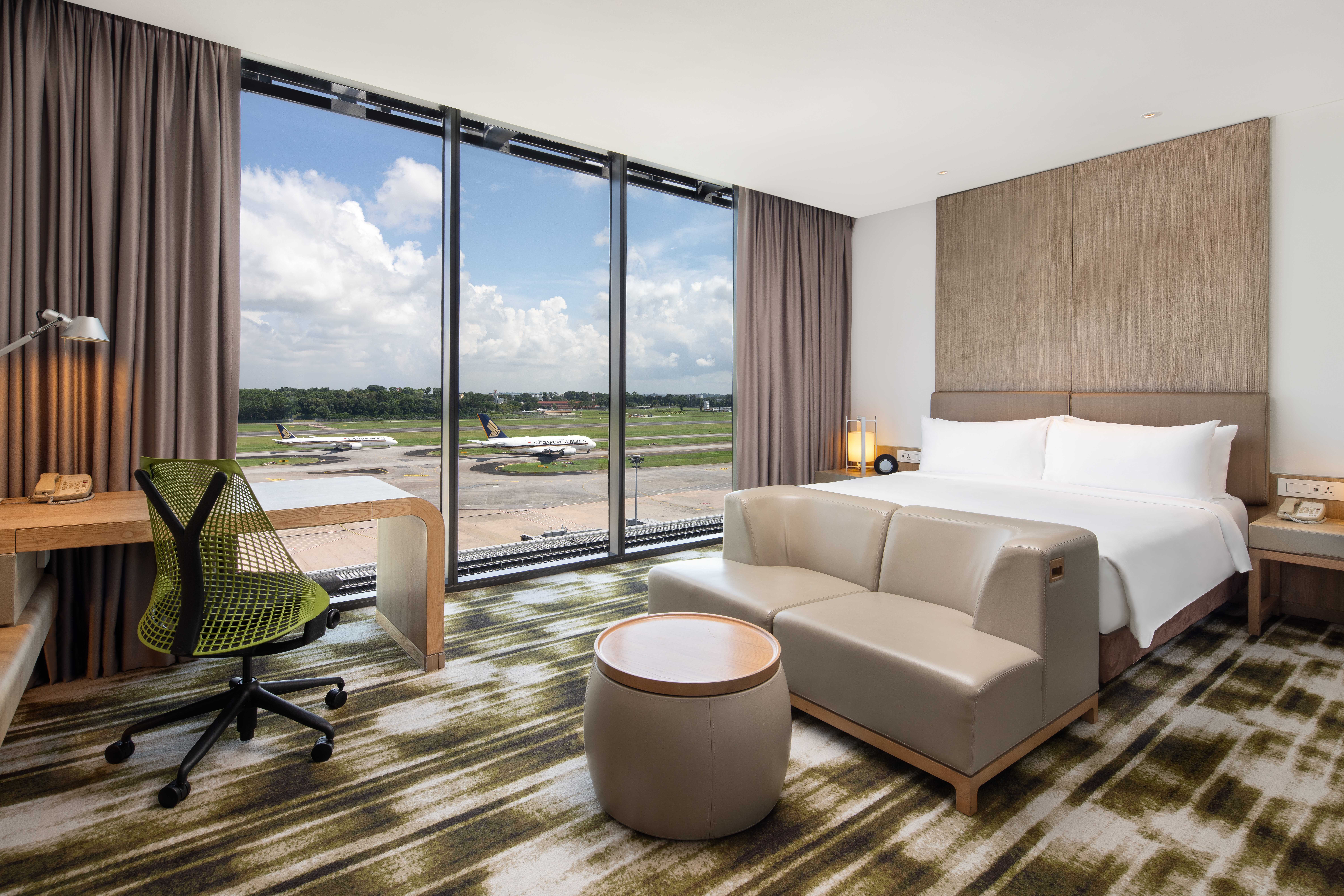 Crowne Plaza Changi Airport Hotel 34/81