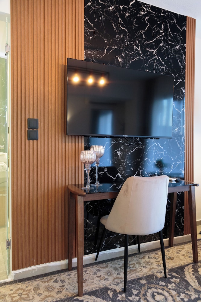 Limani Comfort Rooms 38/49