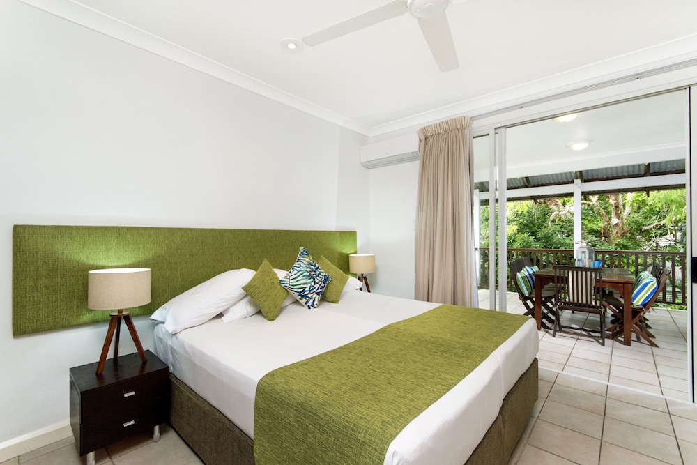 2 BEDROOMS, APARTMENT