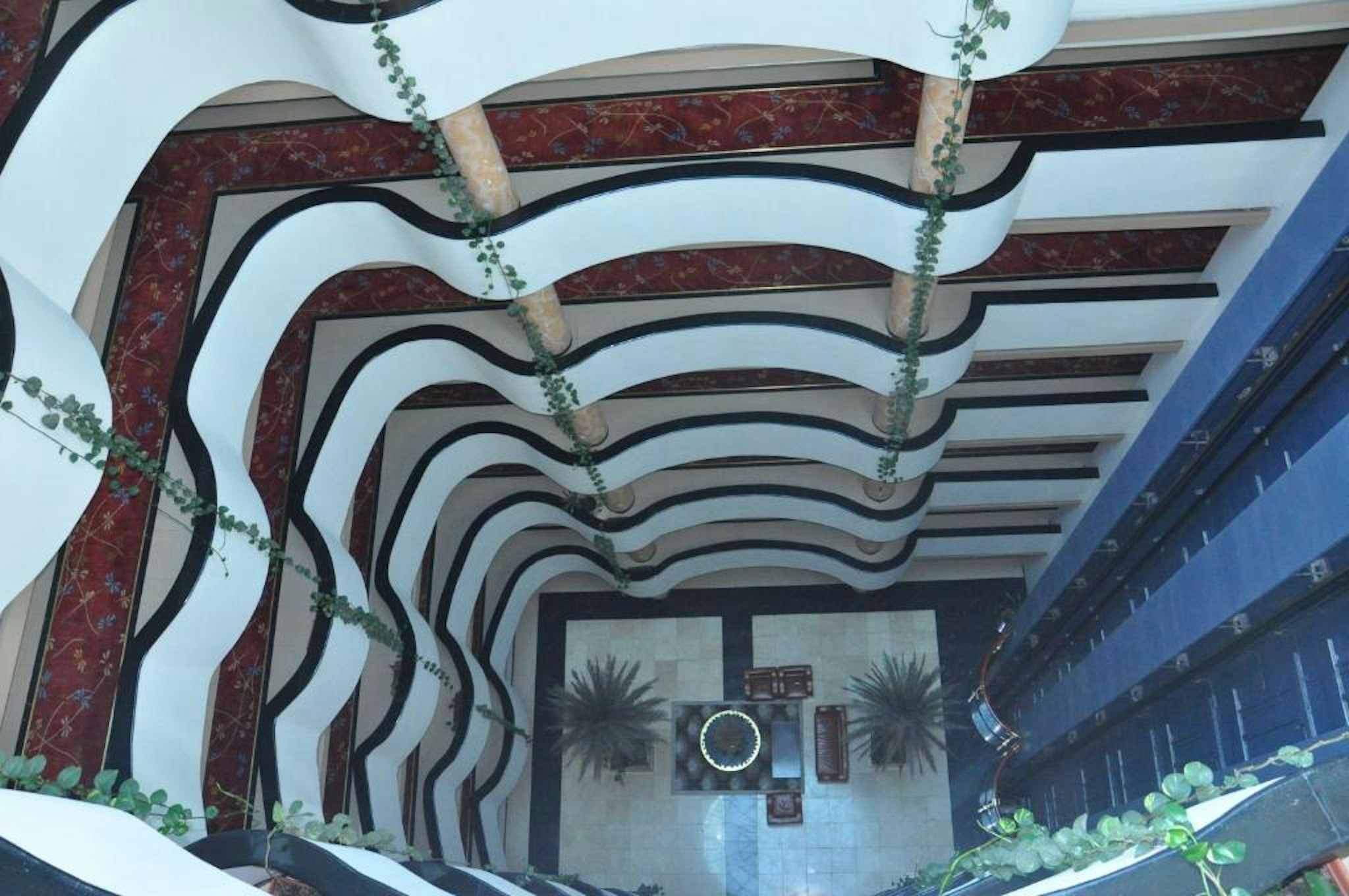Elilly International Hotel