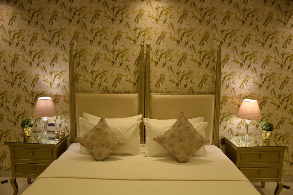 Dileep Kothi - A Royal Boutique Luxury Suites Jaipur 38/39