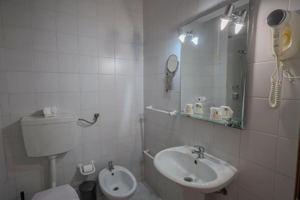 Portimao Center Hotel 60/62