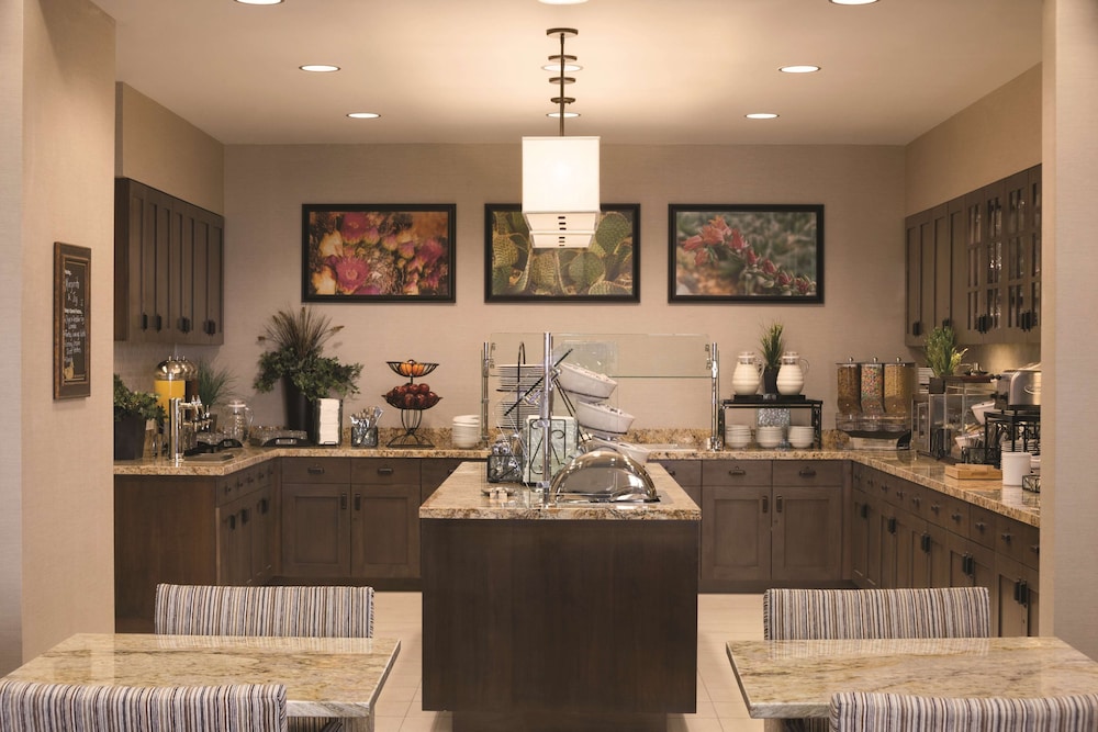 Homewood Suites by Hilton Tucson/St. Philip s Plaza Univ 39/48