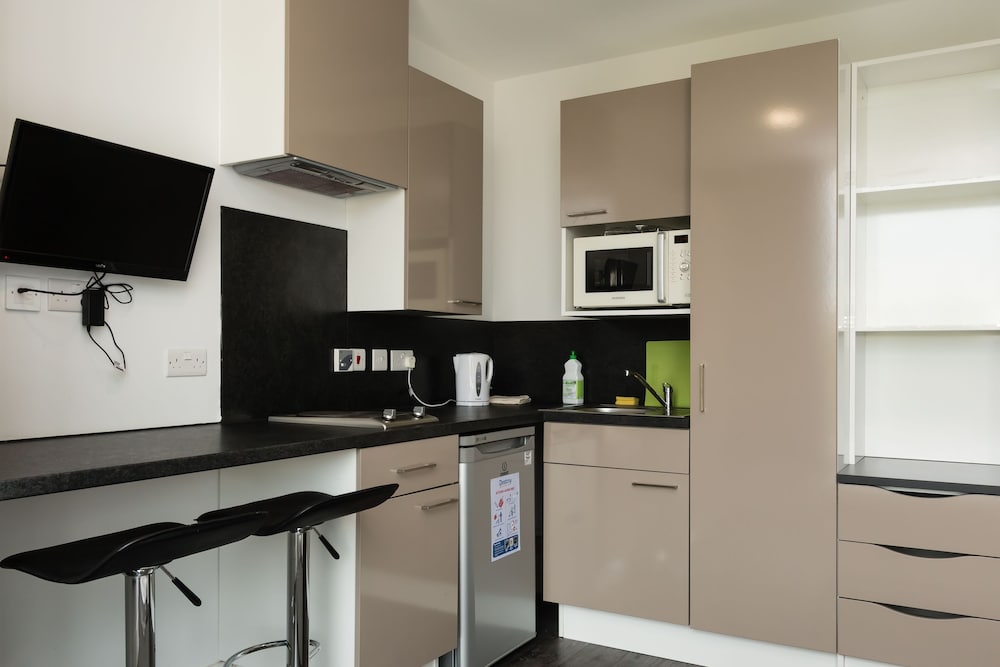 Destiny Student Brae House 53/63