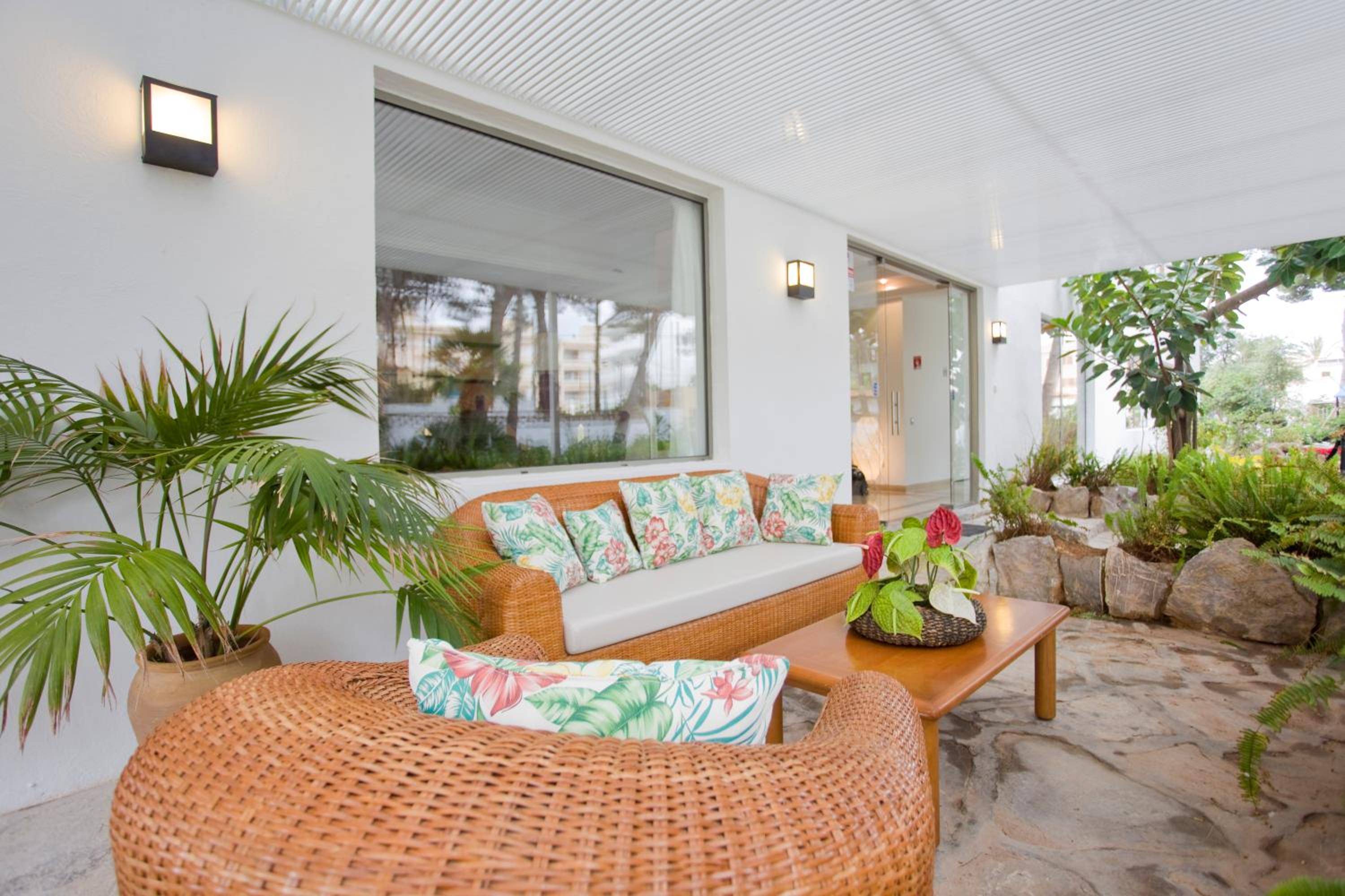 Petit Garden Hotel by Flacalco 24/50
