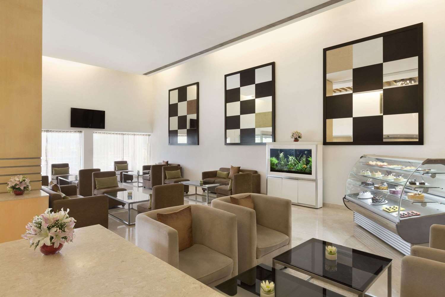 Ramada by Wyndham Chennai Egmore 10/17