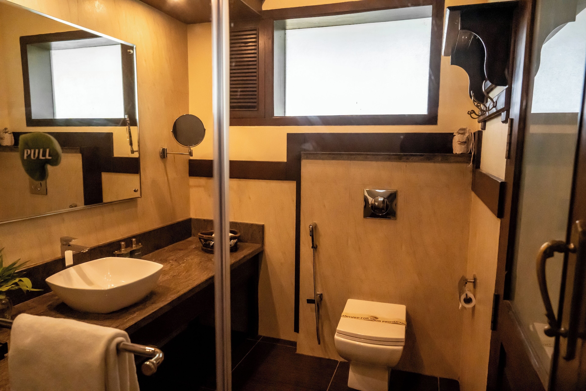 Suite, King Bed, Den, Aahana Resort and Spa- Jim Corbett 4/5