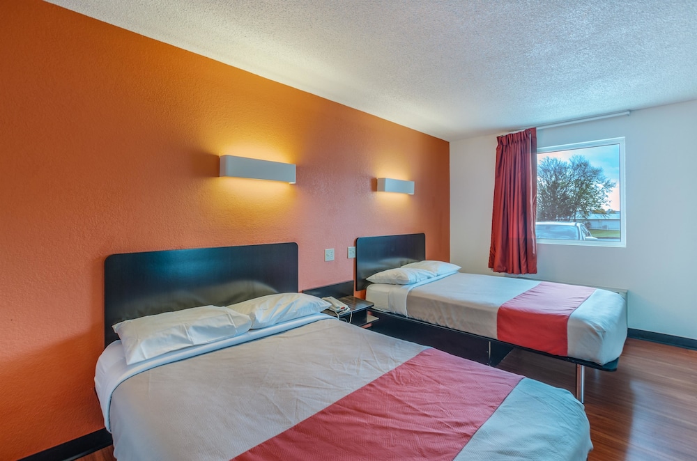 Motel6 Winchester, VA 25/41