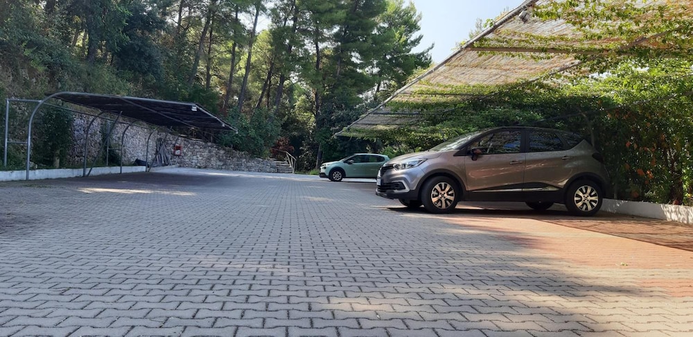La Locanda Della Castellana 34/48