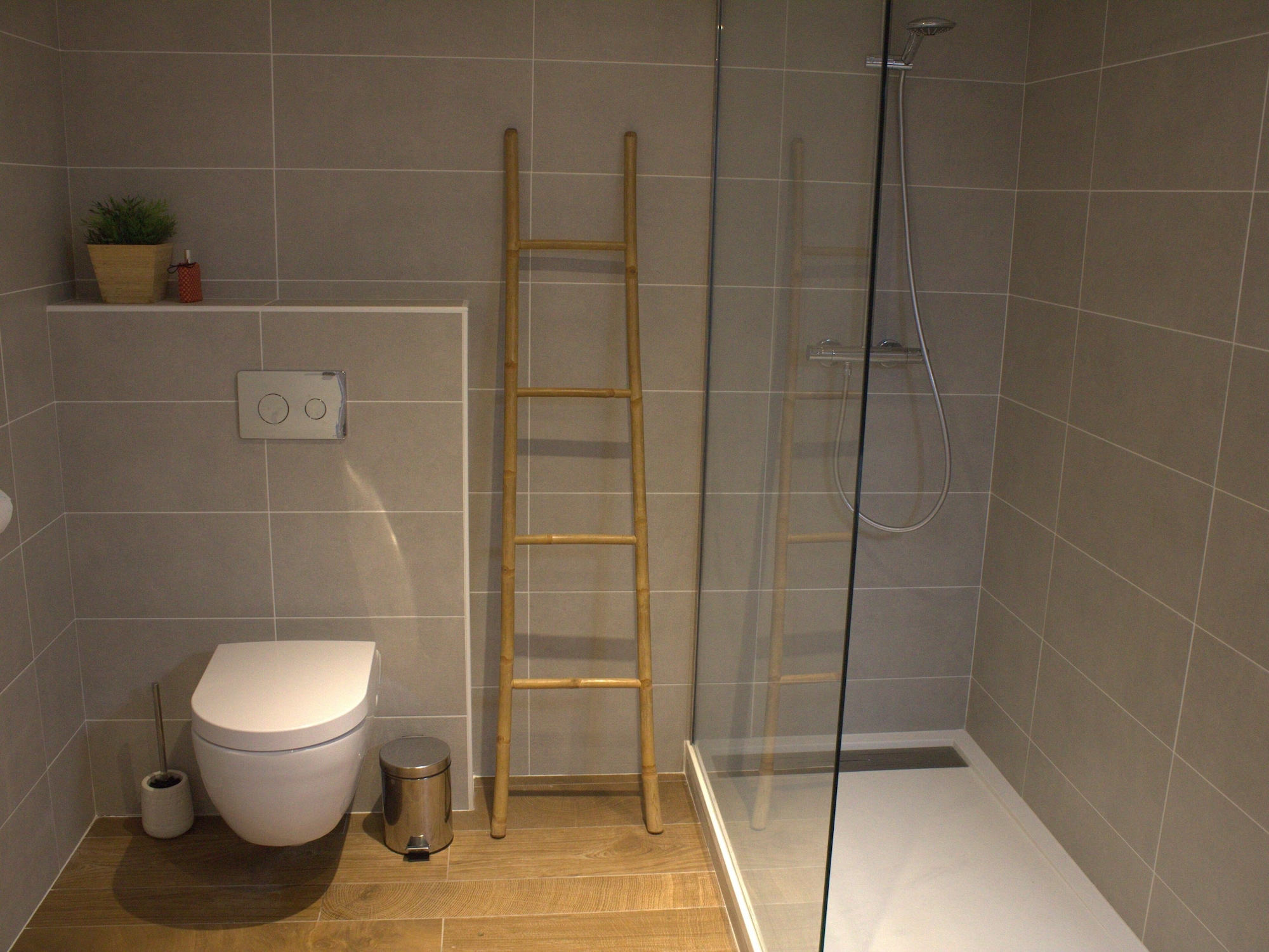 PREMIUM, SUITE, POOL VIEW, PRIVATE BATHROOM, TERRACE
