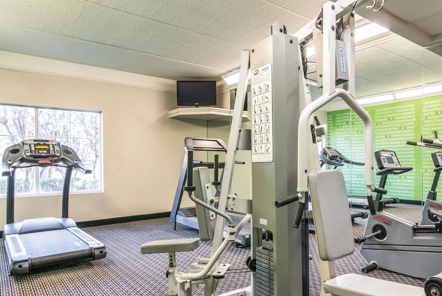 La Quinta Inn And Suites By Wyndham Orlando Airport North 26/45
