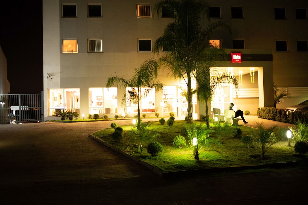Ibis Contagem Ceasa 46/50
