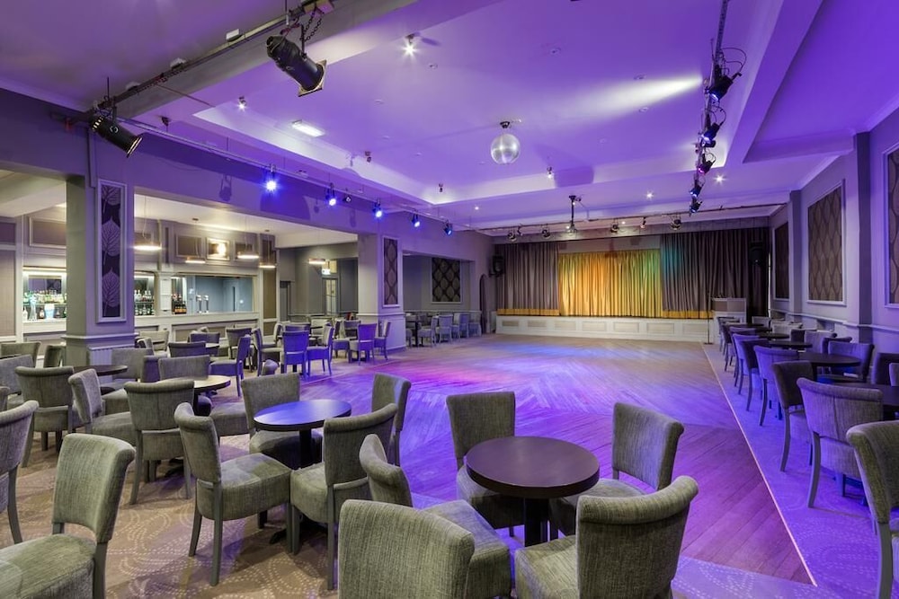Royal Hotel Whitby 52/61