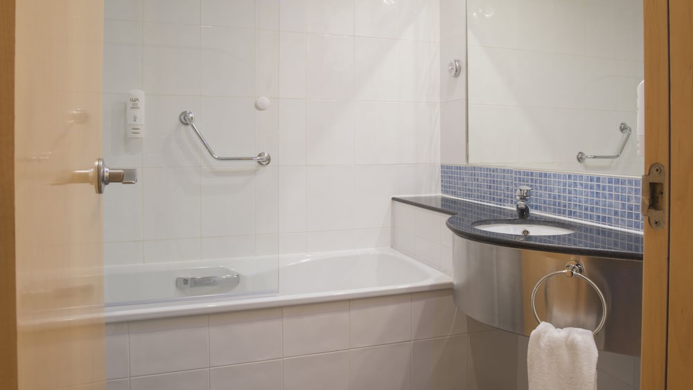 Holiday Inn Express Valencia Bonaire 44/50