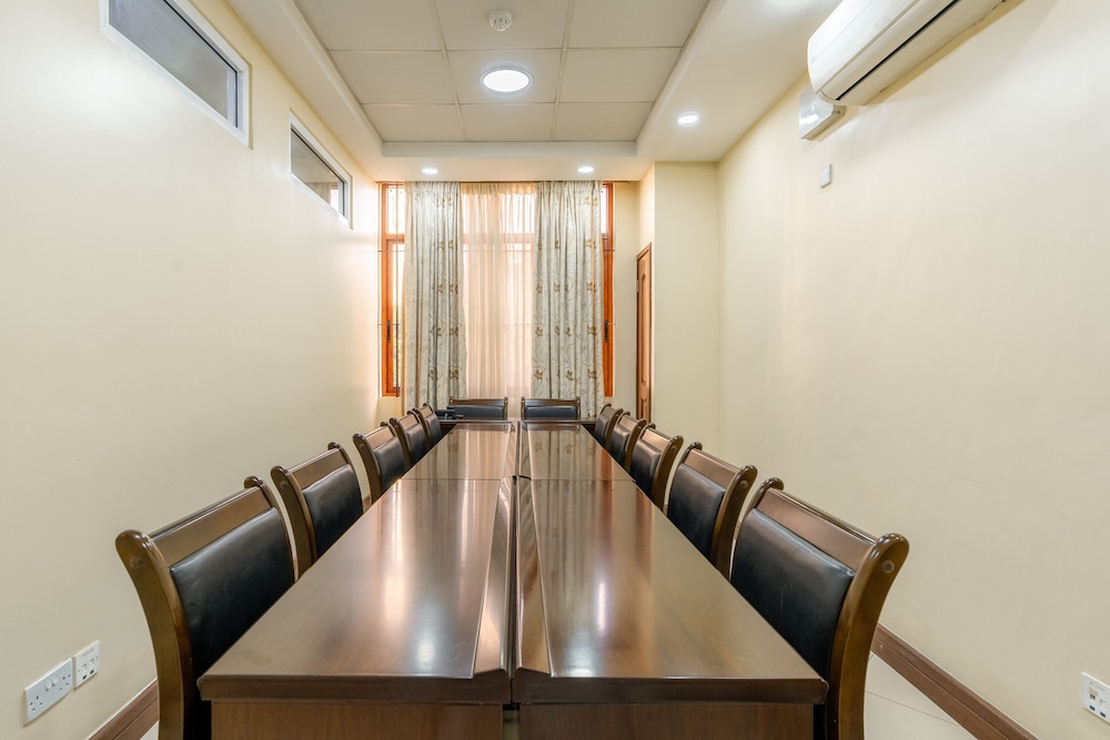 Kibo Palace Apartments 25/42