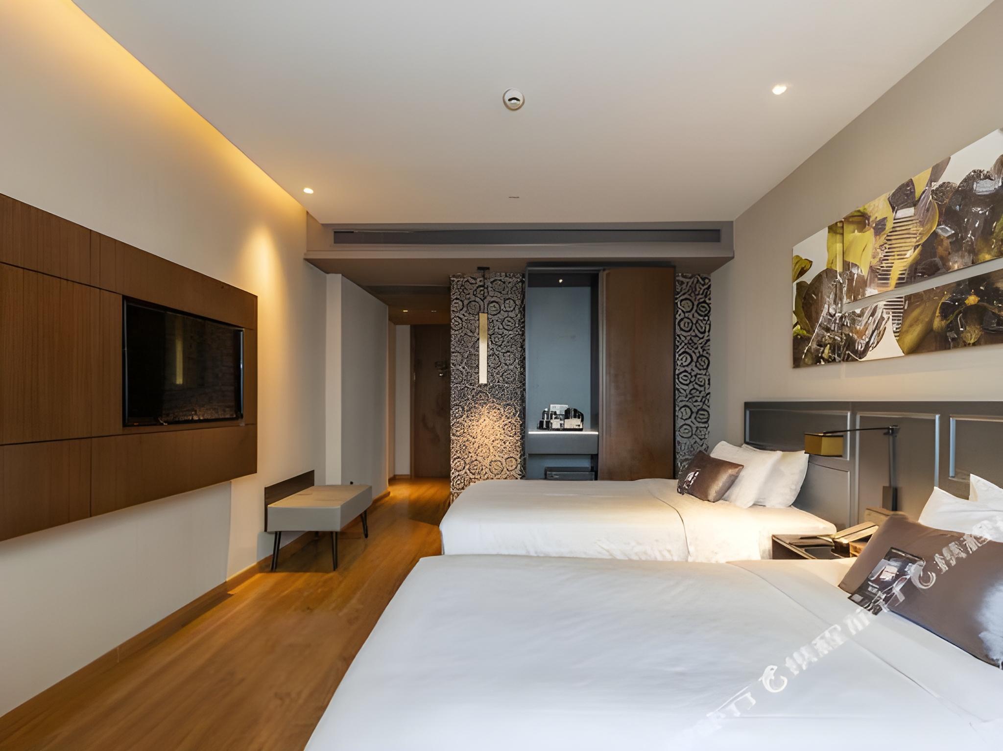 Yitel Premium Shanghai - Xuhui 12/36