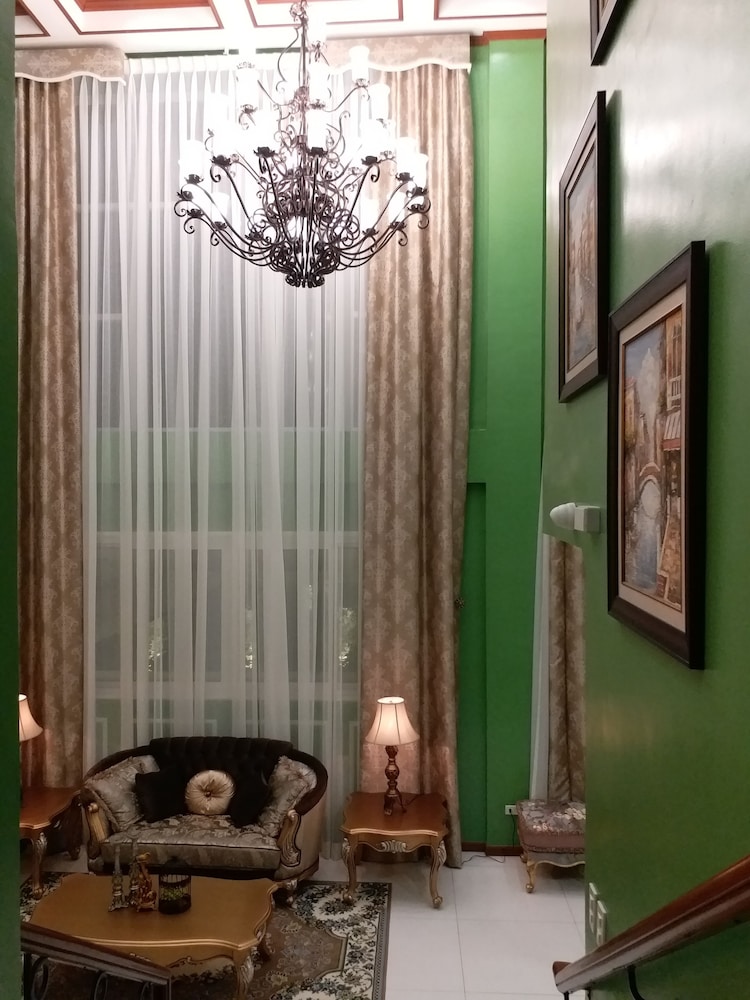 Lee Boutique Hotel 59/74