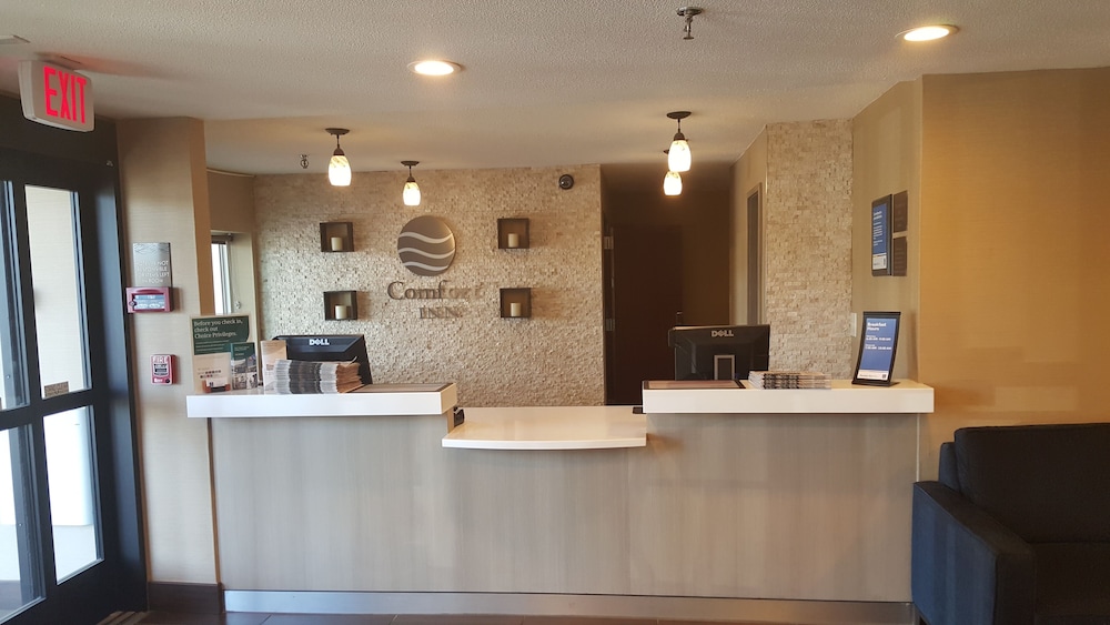 Comfort Inn Mayfield Heights Cleveland East 2/59