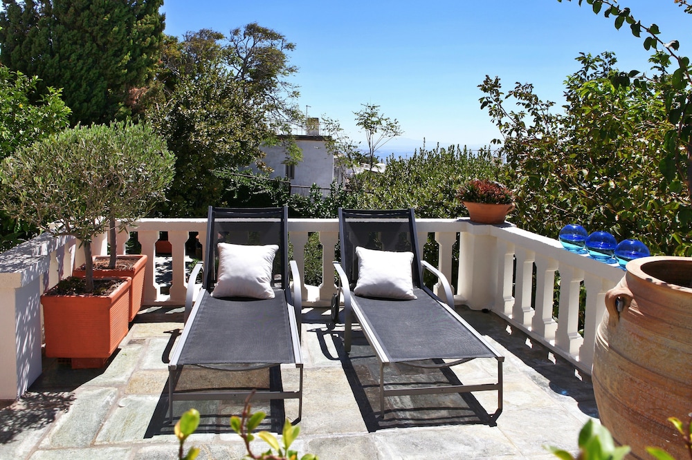 Tinos E Houses 34/50